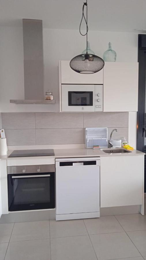 Sea View And Ifach Calpe Apartment Bagian luar foto