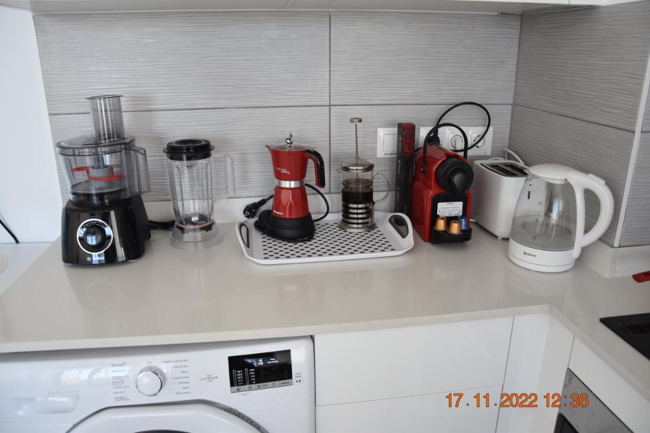 Sea View And Ifach Calpe Apartment Bagian luar foto