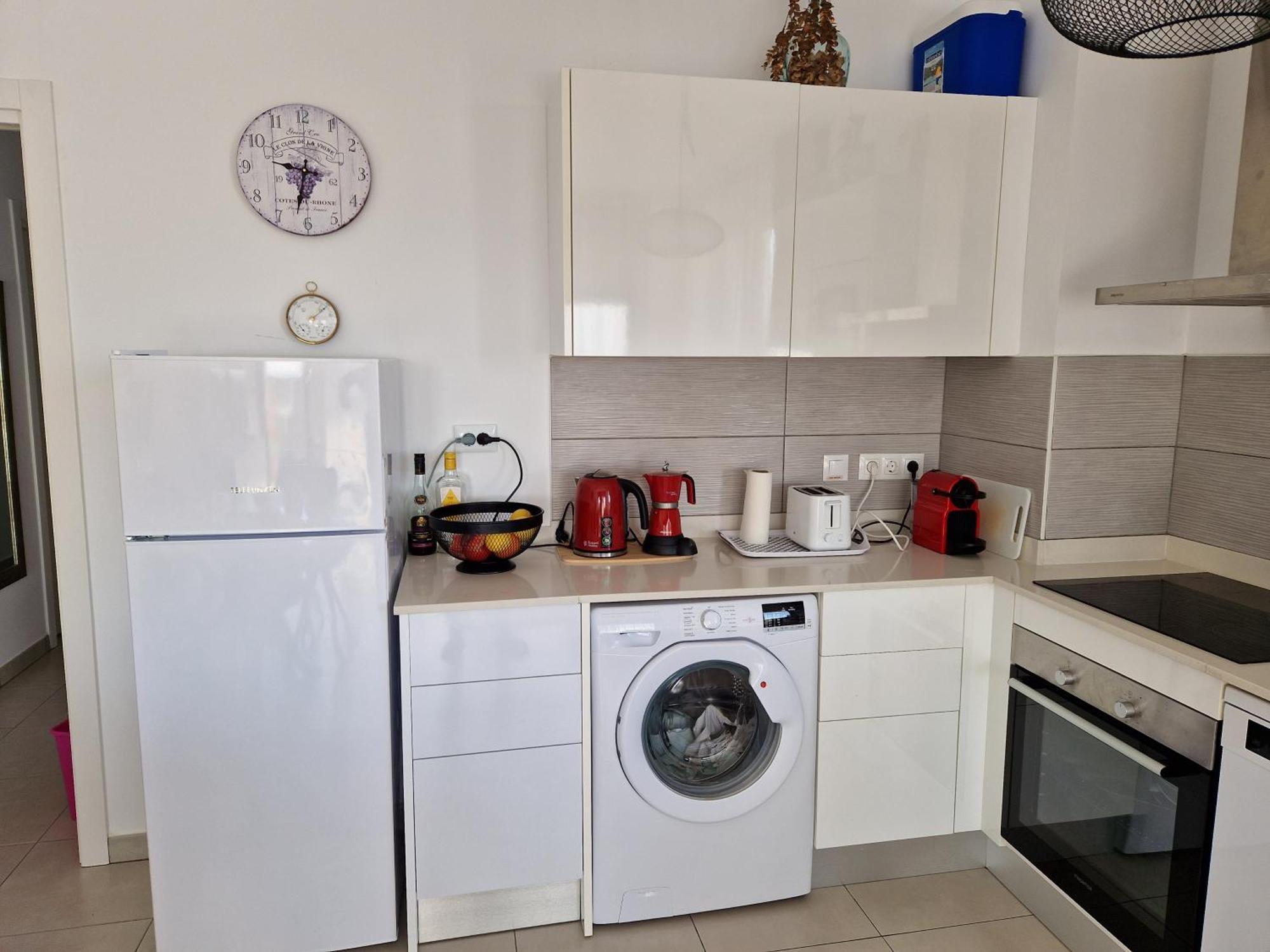 Sea View And Ifach Calpe Apartment Bagian luar foto